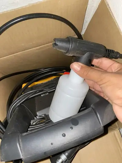 foto de Lavadora de Alta Pressão WAP Líder 2200 1750W com 1800psi de pressão máxima