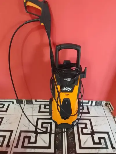 foto de Lavadora de Alta Pressão WAP Líder 2200 1750W com 1800psi de pressão máxima
