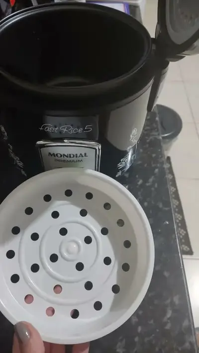 foto de Panela De Arroz Fast Rice 5 Premium Mondial NPE-08-5X
