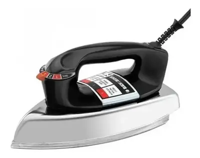 foto de Ferro a vapor Black+decker cor preto prateado Vfa1110tm2