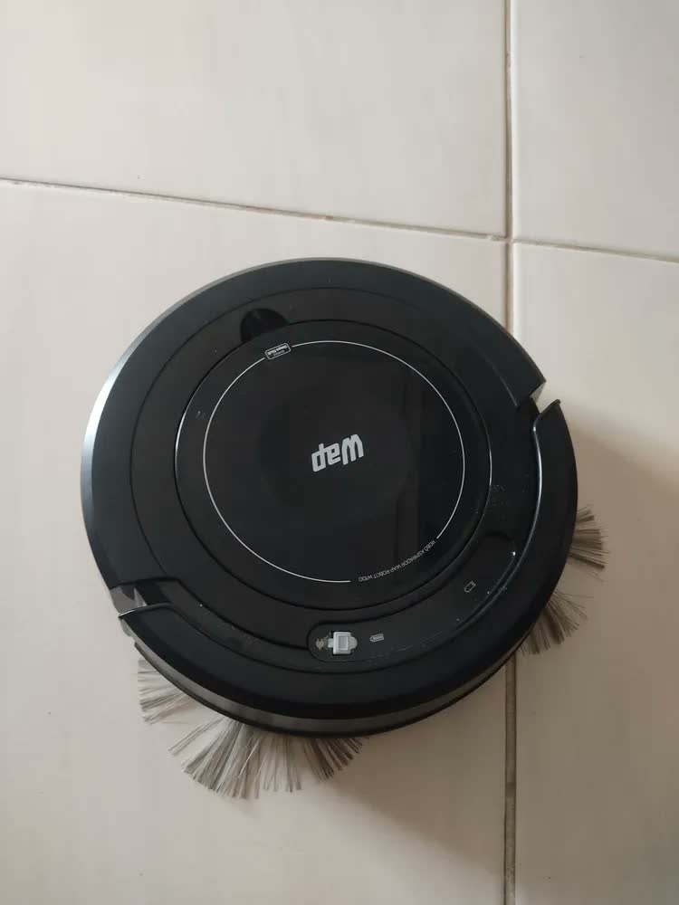 foto de Robô Aspirador de Pó WAP ROBOT W100 - 3 em 1 Varre Aspira e Passa Pano, Sensor Antiqueda e de Impacto,