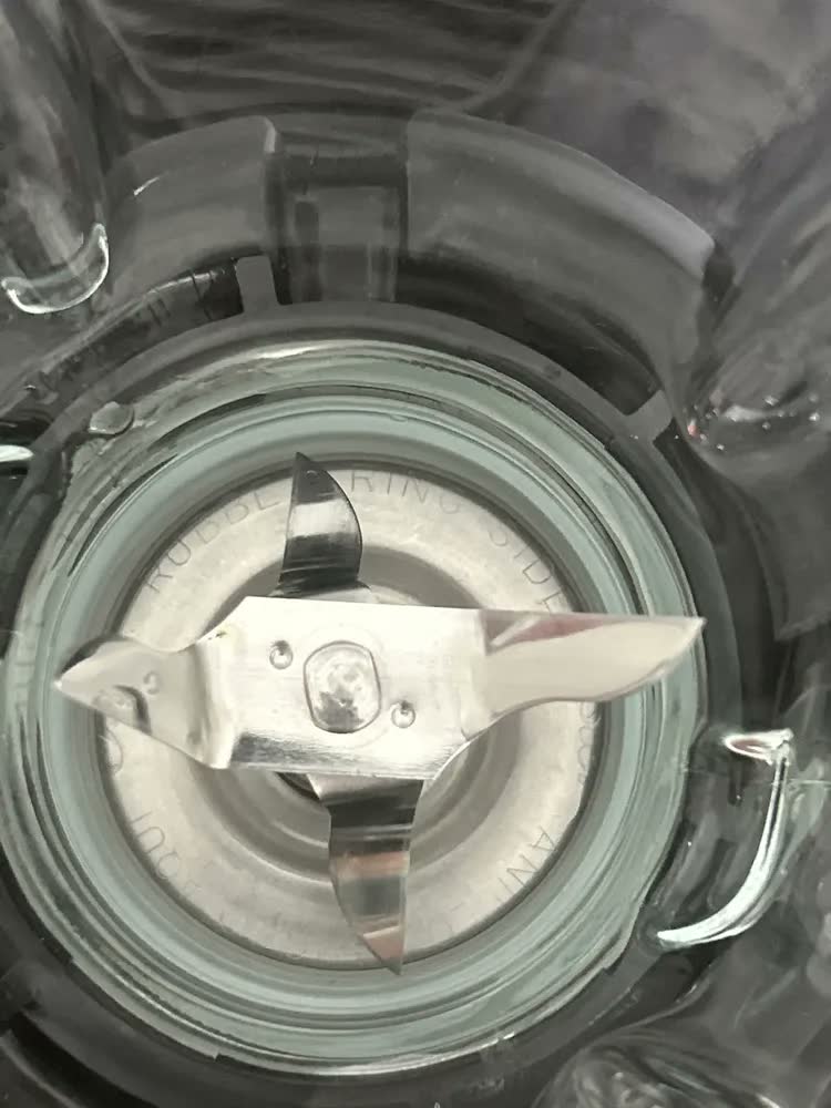 foto de Liquidificador Super Chef 750w 1,25L Vermelho Oster