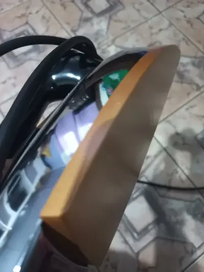 foto de Ferro De Passar Retrô Pfe01p Philco