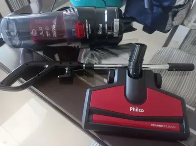 foto de Philco Aspirador de Pó Vertical Philco Pas4000v 2000W Power Clean 2 Litros Preto