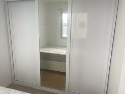 foto de Guarda Roupa Casal Sevilha 3 Portas Corre 6 Gav C/ Espelho