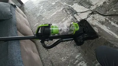 foto de Aspirador De Pó Vertical 2 Em 1 WAP Life Speed 2000W de Potência e Filtro HEPA