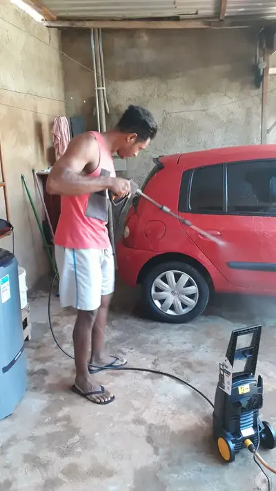 foto de Lavadora de Alta Pressão WAP Ousada Black 2200 1750PSI 1500W