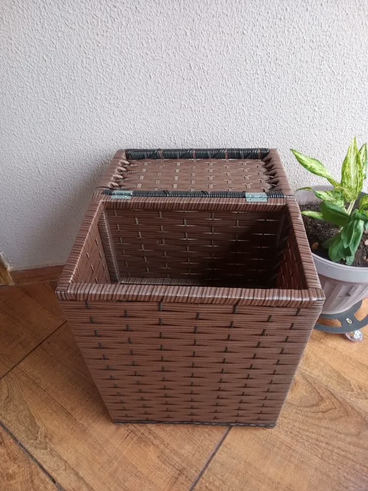 foto de Roupeiro Organizador Roupa Suja Brinquedos 45lts 40x25x55