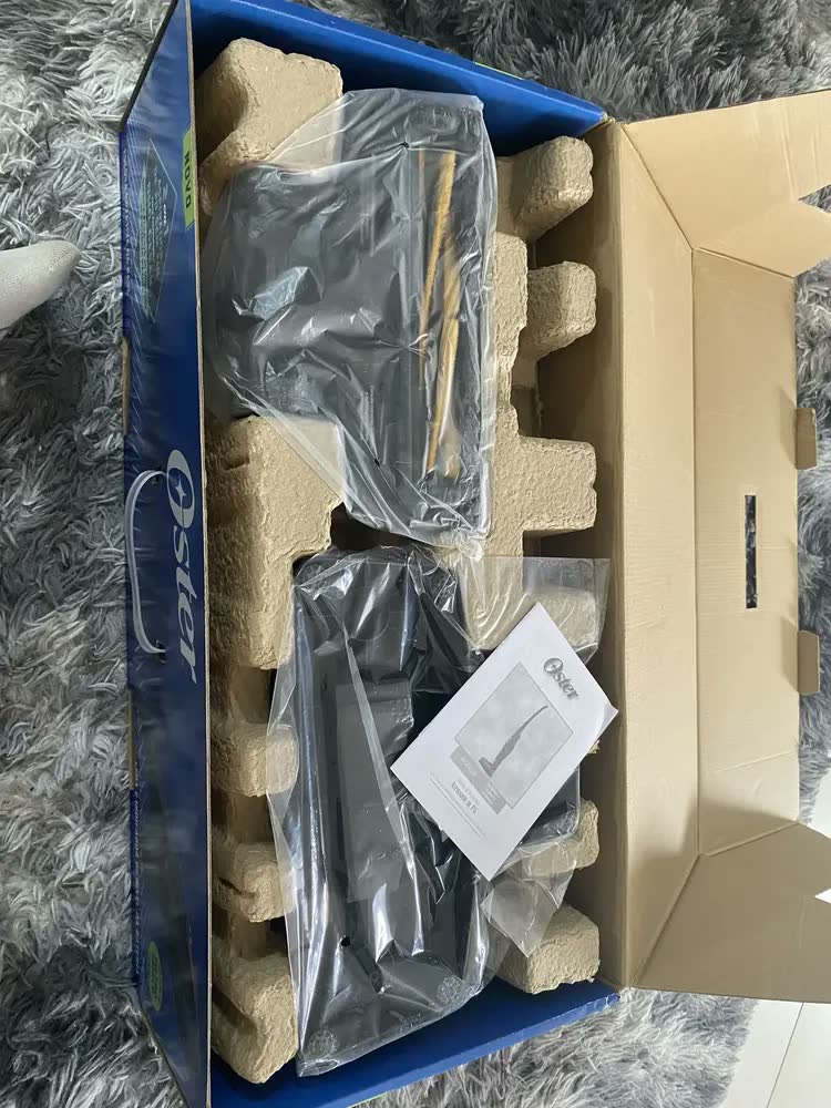 foto de Aspirador De Pó Vertic 2 Em 1 Duo Clean 110w Oster Cor Preto