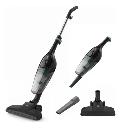 foto de Aspirador de Pó Vertical Electrolux 1.100W cabo de 5m portátil de mão 2 em 1 potente com capacidade 1,2L filtro HEPA preto