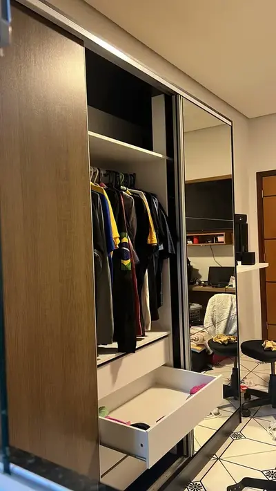 foto de Guarda Roupa Casal Armário Quarto 100% Mdf C Espelho Madesa Royale 3 Portas Cor Branco 106209
