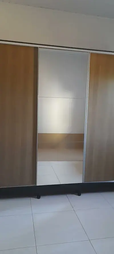 foto de Guarda Roupa Casal Armário Quarto 100% Mdf C Espelho Madesa Royale 3 Portas Cor Branco 106209