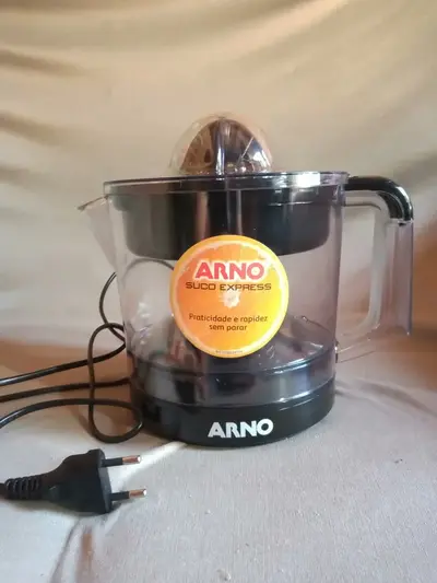 foto de Espremedor De Frutas Suco Express 0,75l Preto CP31 110