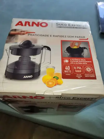 foto de Espremedor De Frutas Suco Express 0,75l Preto CP31 110