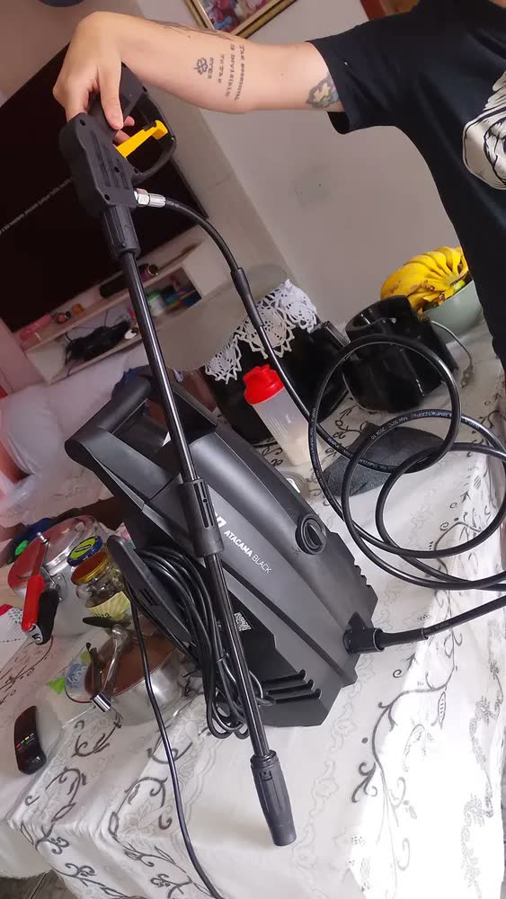 foto de Desobstruidora e Lavadora de Alta Pressão WAP Atacama Black Ultra 1400W 1500 PSI