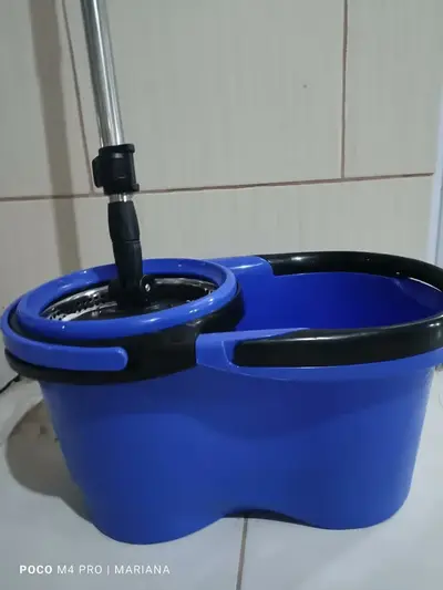 foto de Esfregão Perfect Pro Mop 360° Balde Inox Cabo Longo Microfibra 16L