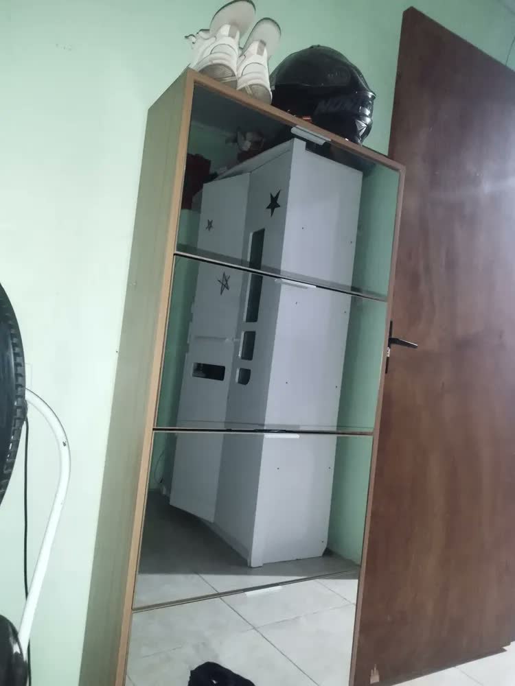 foto de Sapateira Pequim Quatro Portas Com Espelho Rede Móveis
