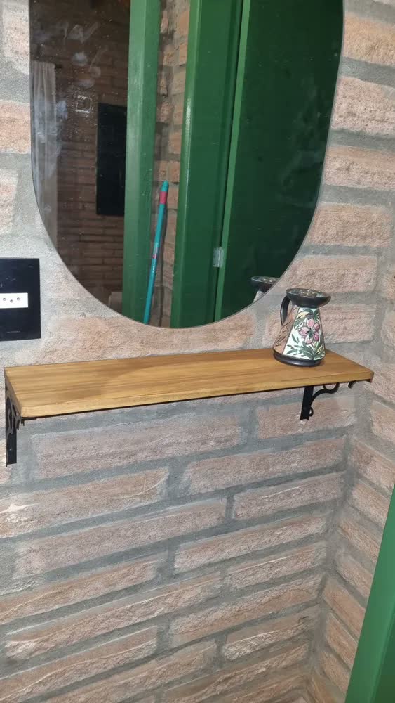 foto de Prateleira Madeira Pinus Maciça Rustica 60cm Mãos Francesas