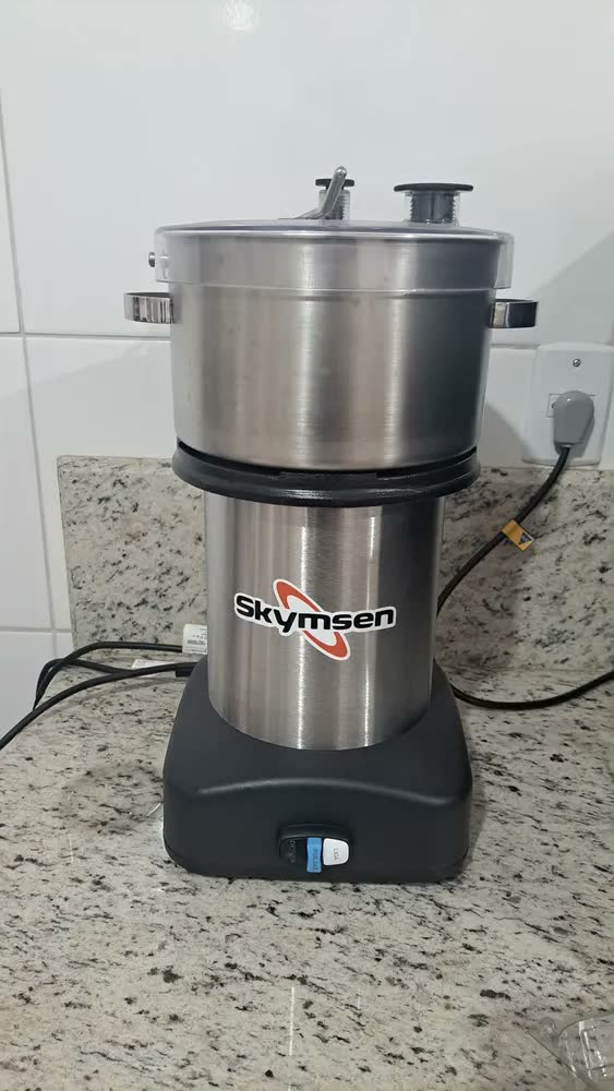 foto de Cutter Industrial Aço Inox 4 Litros Cr-4l Skymsen Comercial