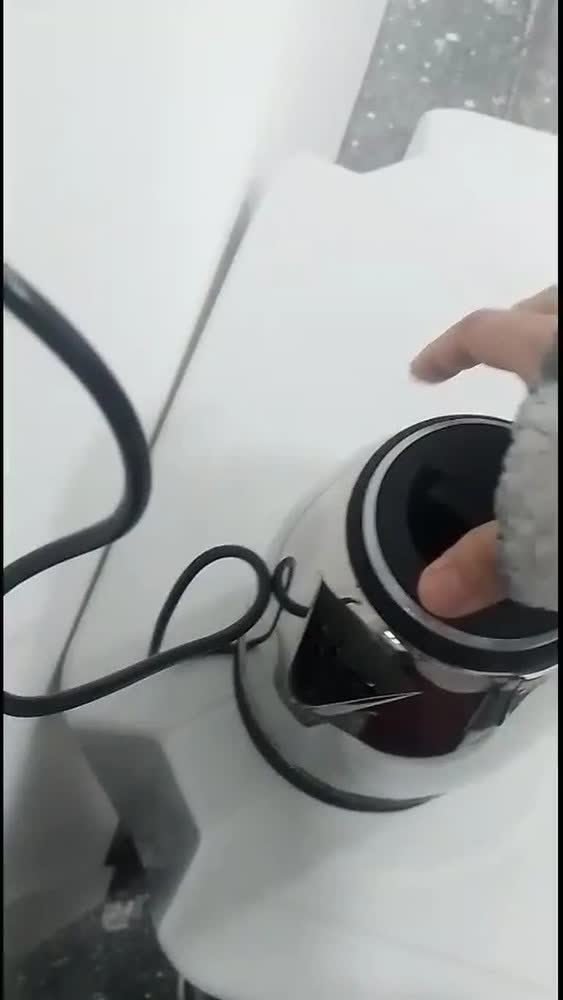 foto de Chaleira Jarra Elétrica Inox 2 Litros Potente