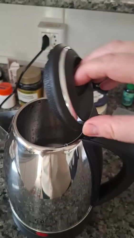 foto de Chaleira Jarra Elétrica Inox 2 Litros Potente