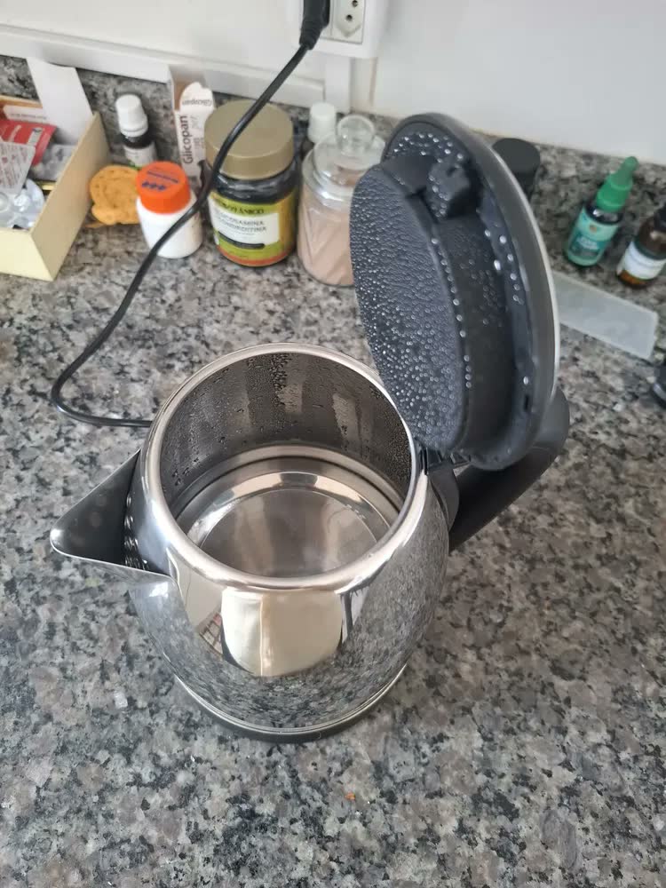 foto de Chaleira Jarra Elétrica Inox 2 Litros Potente