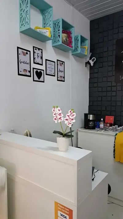 foto de Quadros Decorativos Frases Amor Fé Gratidão Sala Escritório