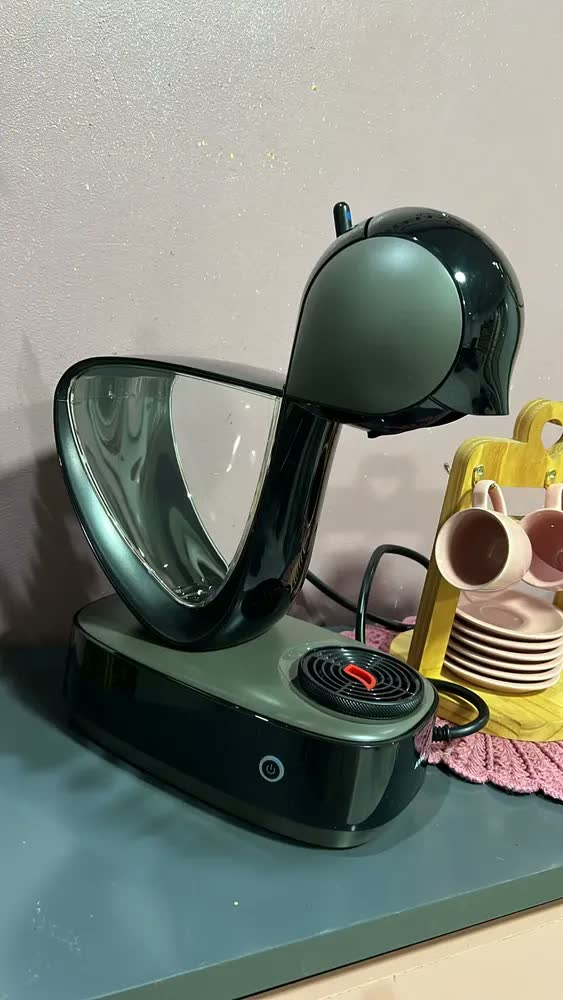 foto de Cafeteira Nestlé Dolce Gusto Infinissima Touch Dgi1 -