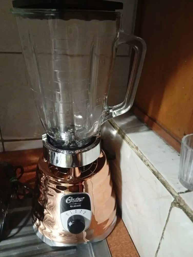 foto de Liquidificador New Osterizer Clássico Cobre Oster
