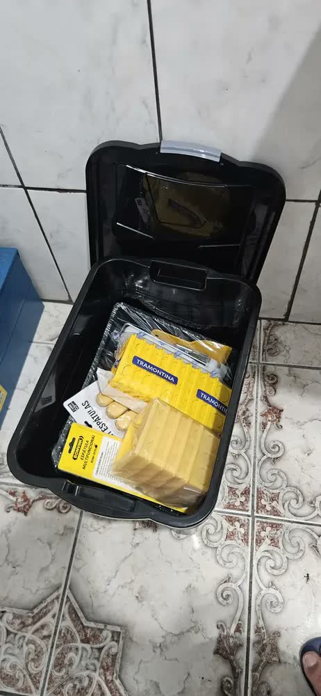 foto de Caixa Organizadora Uninjet 30 Litros Preta