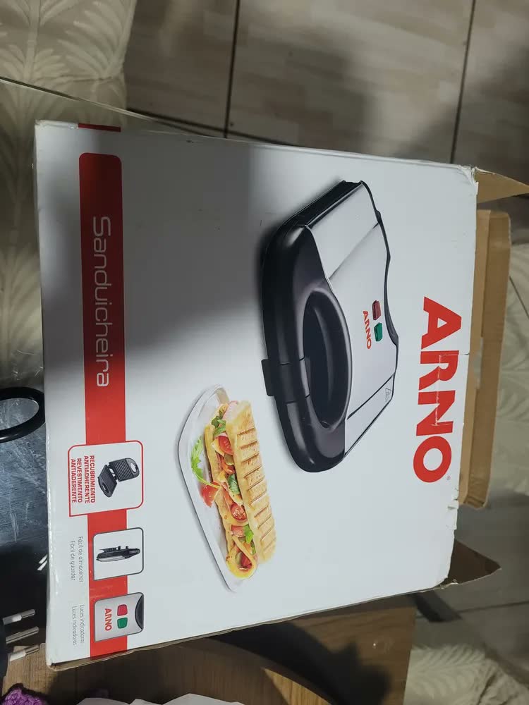foto de Sanduicheira e Grill Arno Antiaderente SACS