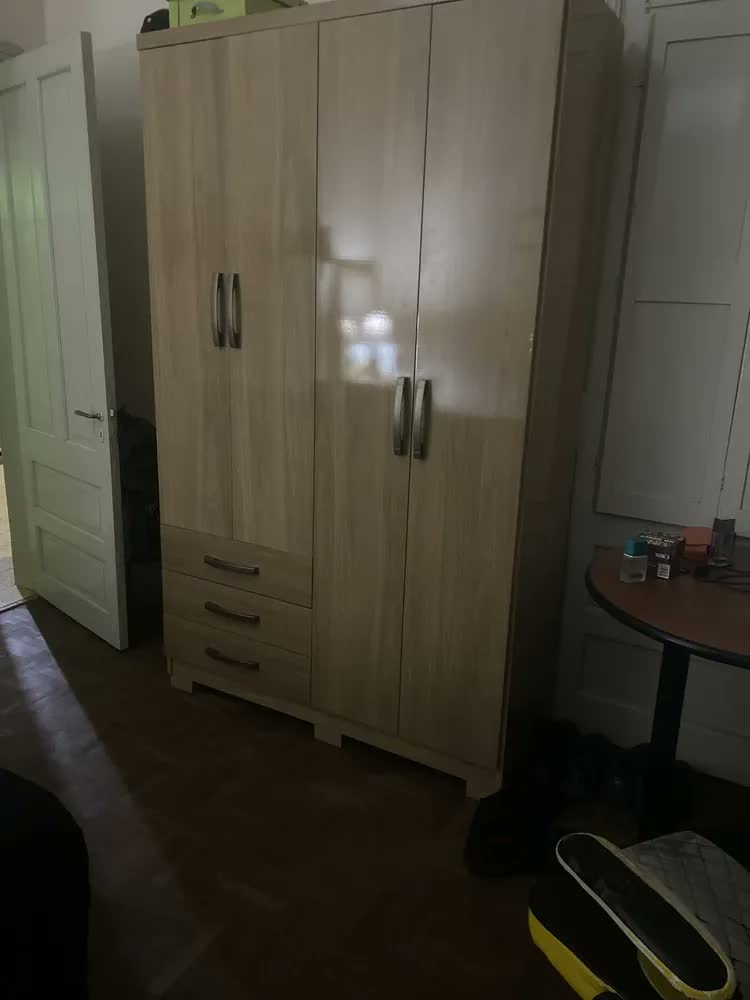 foto de Guarda Roupa Casal Americano 6 Portas Cinza Henn