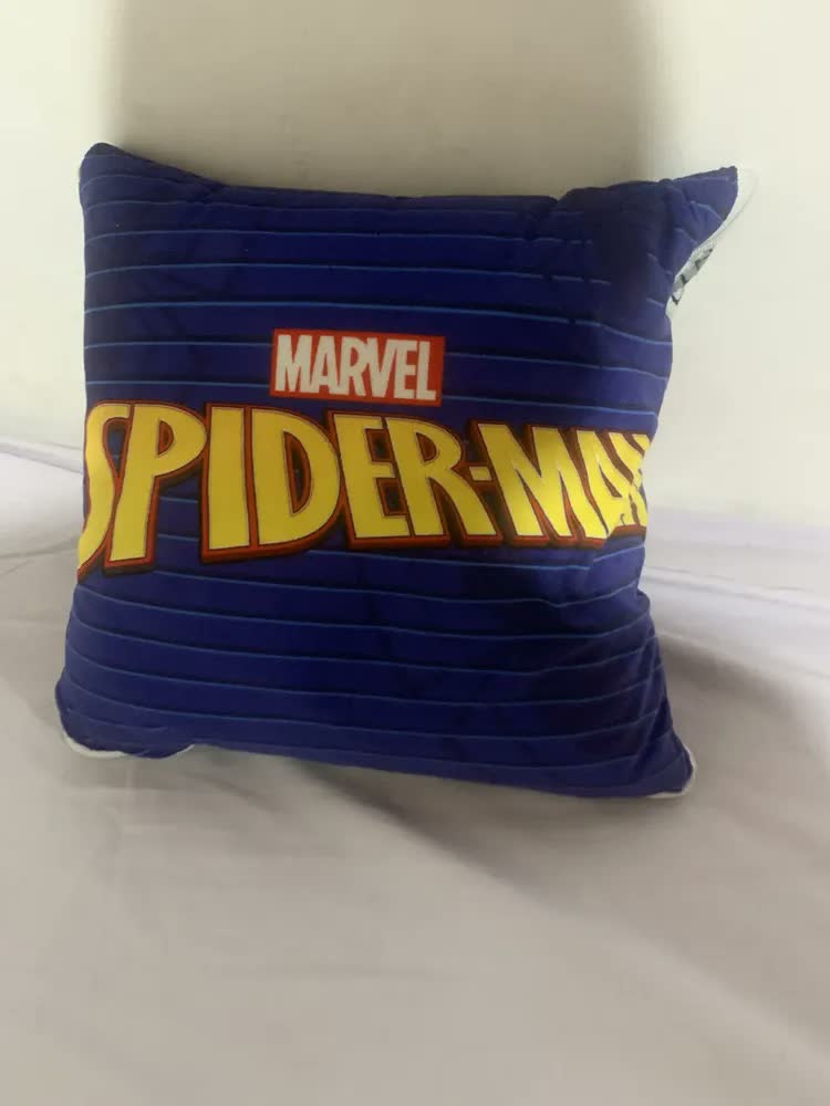 foto de Manta Almofada Jolitex Spiderman 2 em 1 Tamanho Solteiro 100% Poliéster