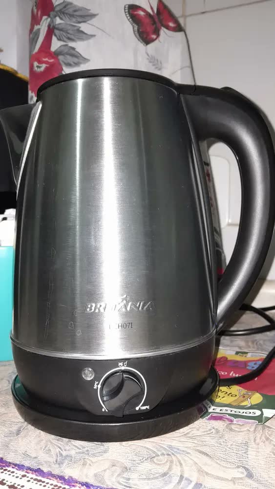 foto de Chaleira Elétrica Bch07i 1,8l Temp Control Inox Britânia Prateado