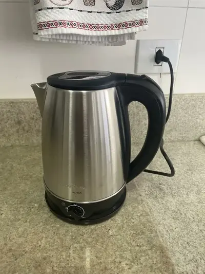 foto de Chaleira Elétrica Bch07i 1,8l Temp Control Inox Britânia Prateado