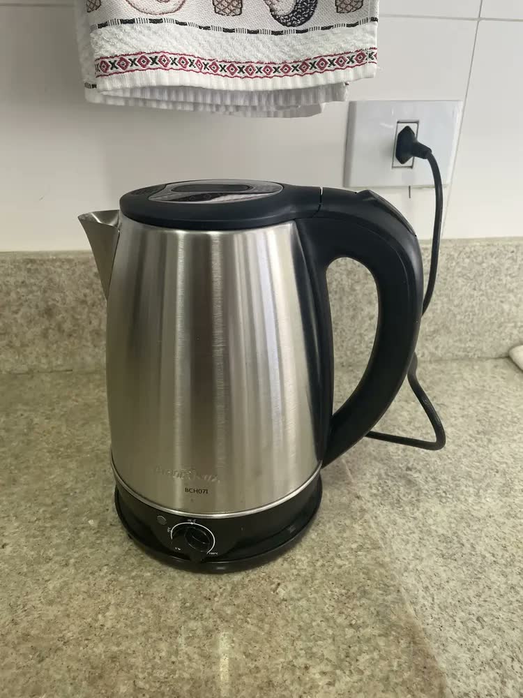 foto de Chaleira Elétrica Bch07i 1,8l Temp Control Inox Britânia Prateado