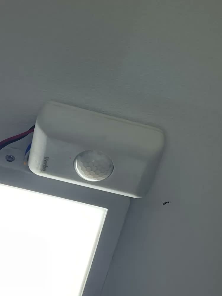 foto de Sensor Presença Sobrepor Teto 360° Verboluz Para Lâmpadas Modelo VB54
