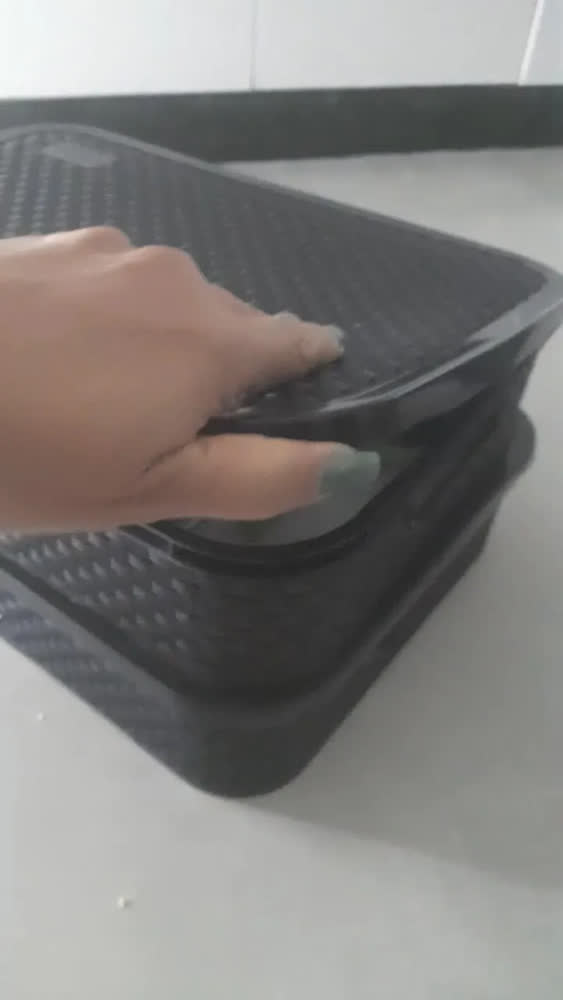foto de Caixa Organizadora Baixa Rattan Grande Tampa Creme Nitron Cor Preto