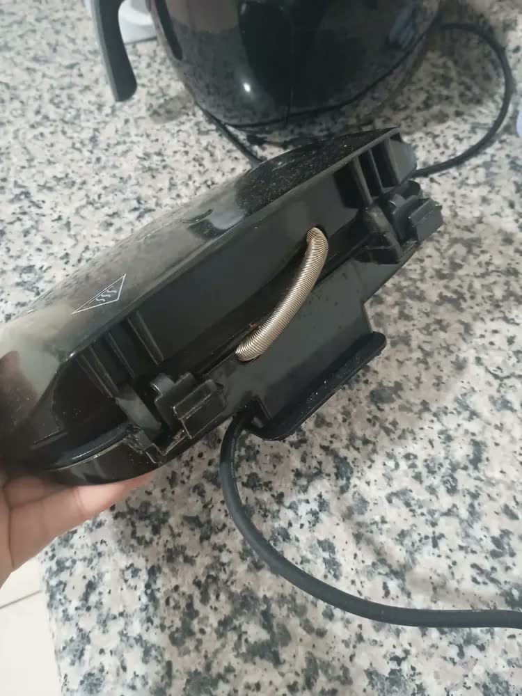 foto de Grill Plus Chapas Antiaderentes 1200w Preto Britânia