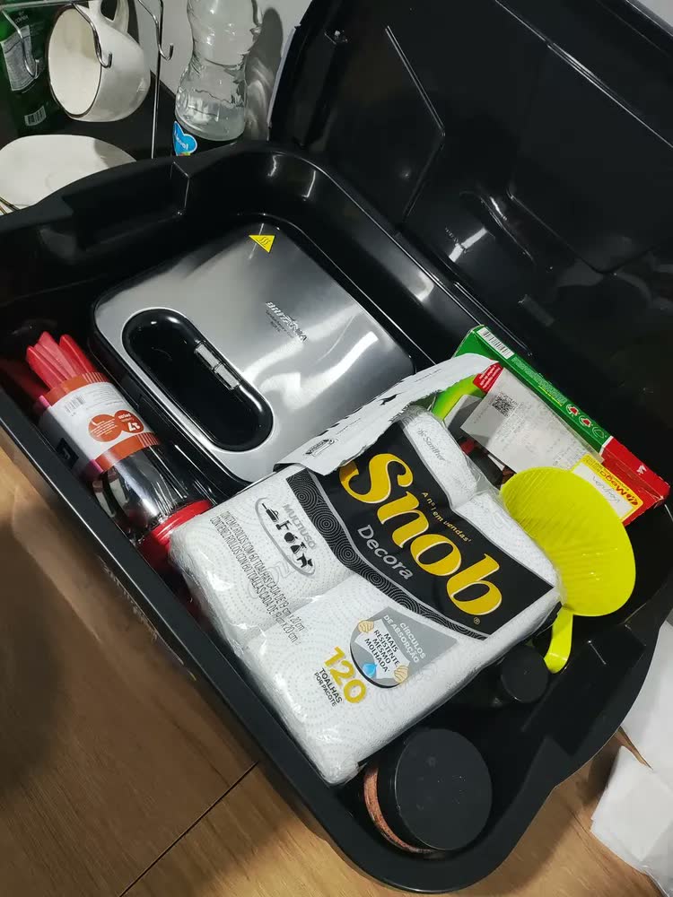 foto de Caixa Organizadora Multiuso Plástica 28 Litros Com Tampa Cor Preto