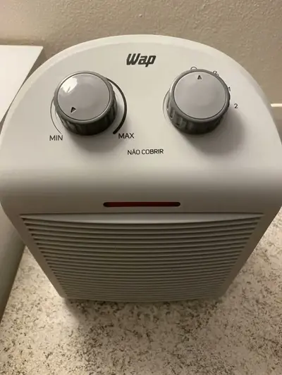 foto de Aquecedor Elétrico Portátil 3 em 1 WAP Air Heat com Ventilador e Triplo Sistema de Segurança