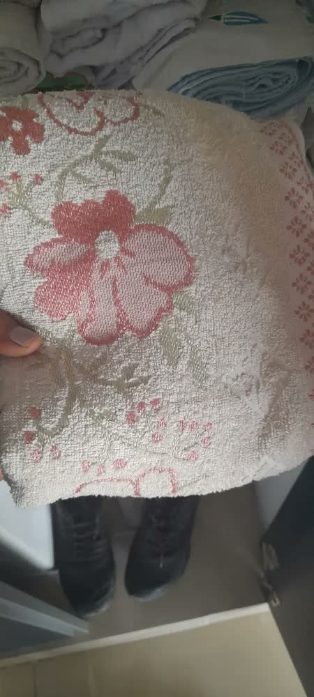 foto de Toalha De Banho Yuna Floral Karsten Personalize Nome