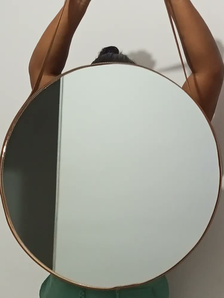 foto de Espelho Decorativo Redondo 60cm Adnet Suspenso C/ Alça Couro Preto