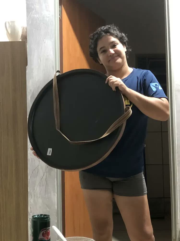 foto de Espelho Redondo de Parede Caramelo 60 cm Com Moldura em Couro Ecológico