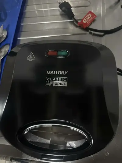 foto de Sanduicheira Elétrica Mallory Classic Grill– 2 em 1