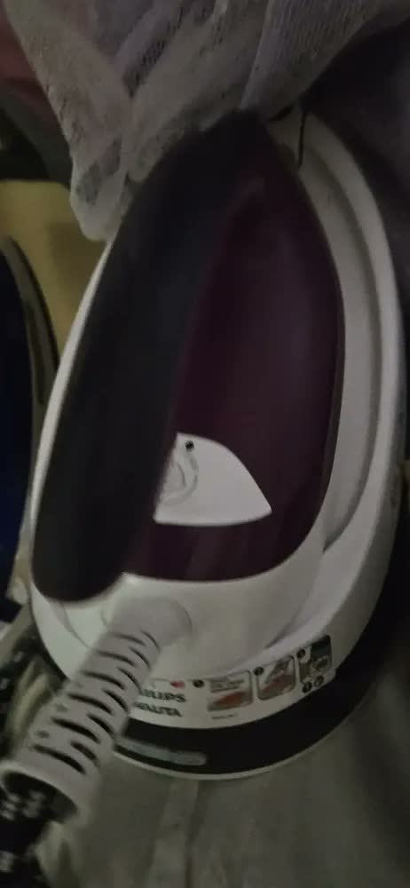 foto de Ferro A Vapor Philips Walita Perfectcare Compact Essential Cor Violeta Voltagem