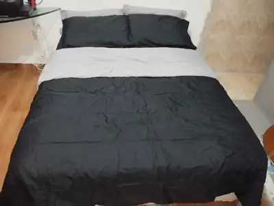 foto de Edredom Casal Kit 6 Peças + Jogo De Lençol Queen Cinza Casa Dona