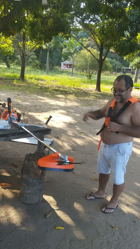 foto de Roçadeira Vulcan VR620H Gasolina 62cc 3HP Profissional