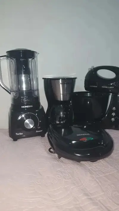 foto de Sanduicheira Fast Grill e Sandwich, Mondial, 750W - S-12