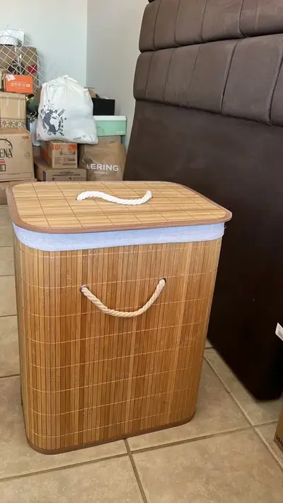 foto de Cesto De Roupa Suja De Bambu Com Tampa E Alças 50 Litros Kontuz
